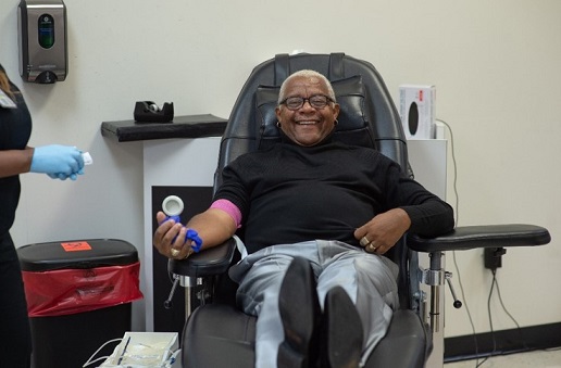 blood_donor_vitalant-(1).jpg blood donor